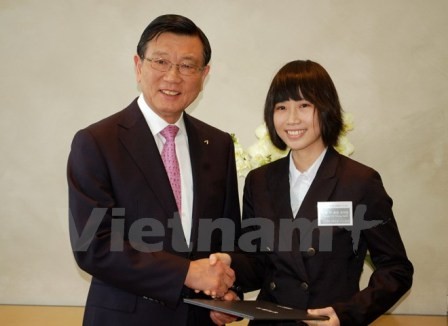 Tập đoàn Kumho Asiana trao học bổng cho sinh viên Việt Nam tại Hàn Quốc  - ảnh 1